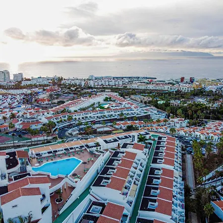 Lägenhet Sun View - Island Village Heights