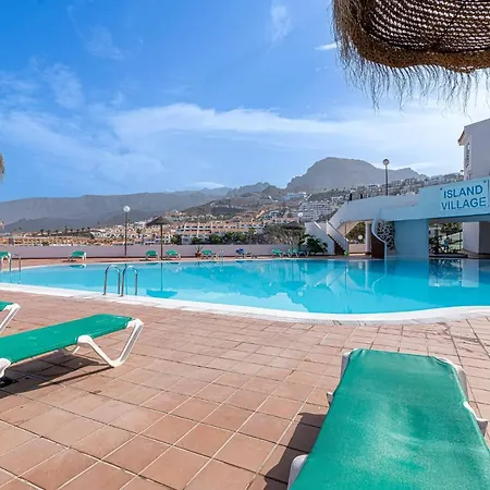 Sun View - Island Village Heights Lägenhet *